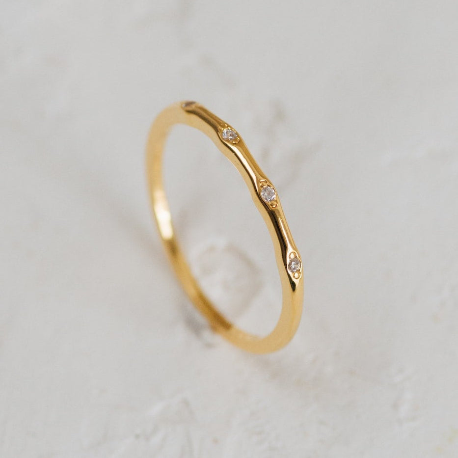 Juliet diamond ring