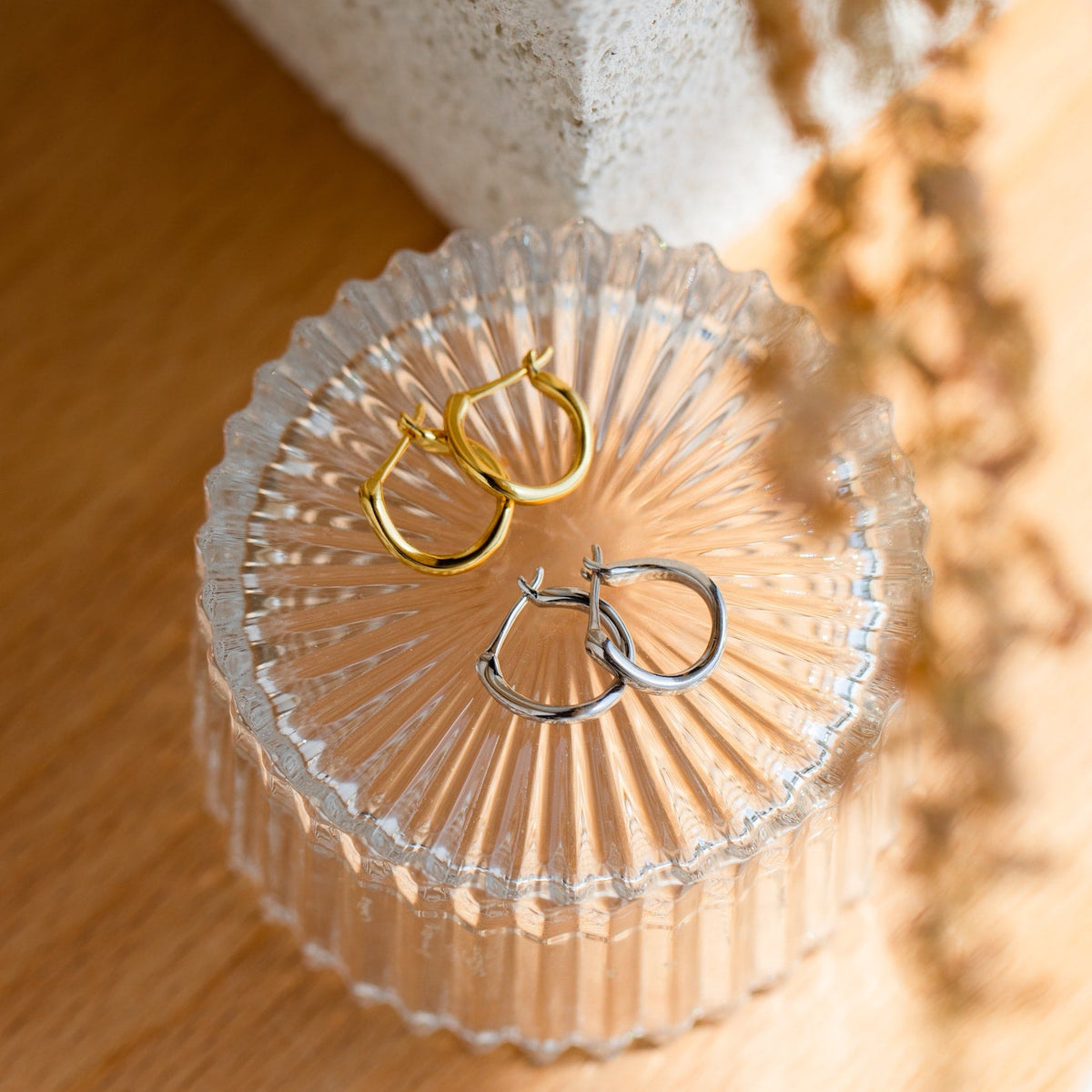 Mckenna abstract hoops