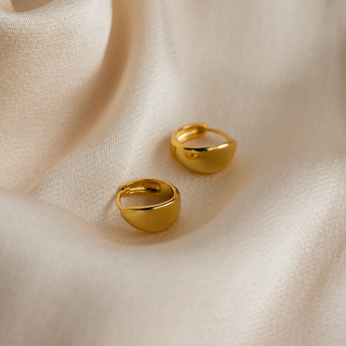 Olivia hoops