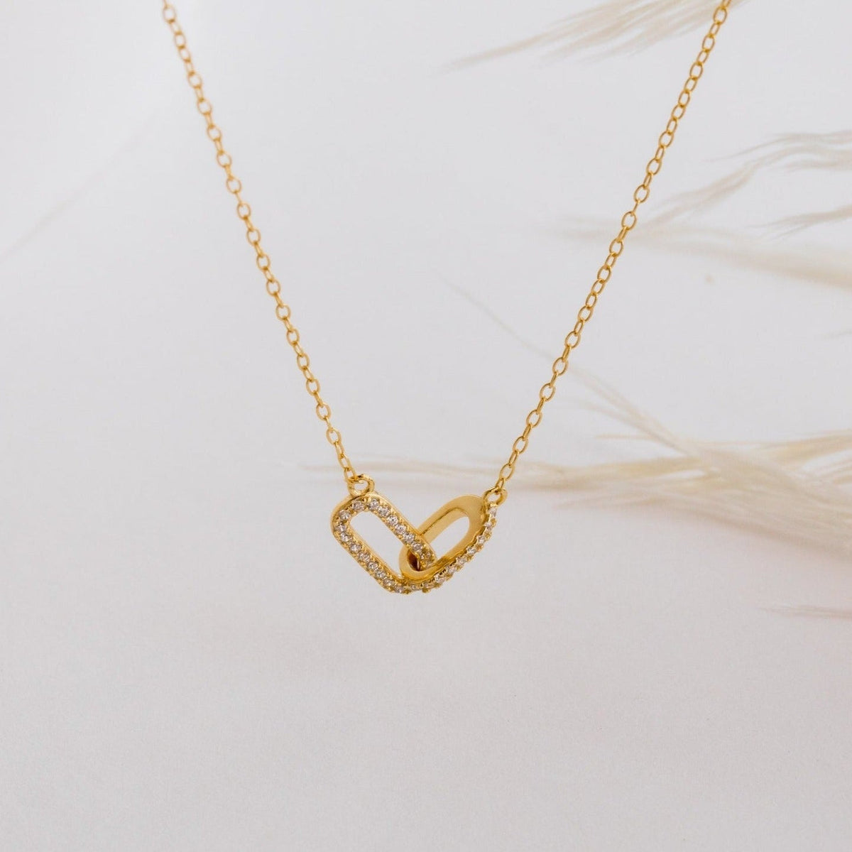 Pave linked pendant necklace