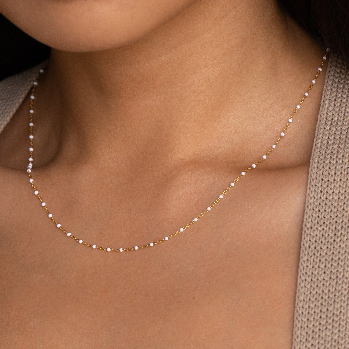 White station necklace