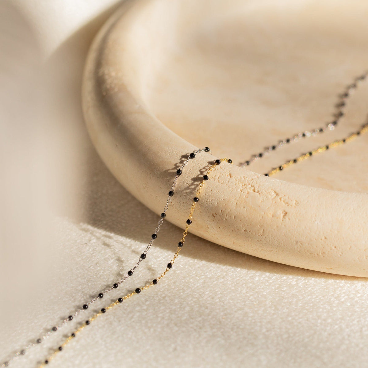 Black station necklace