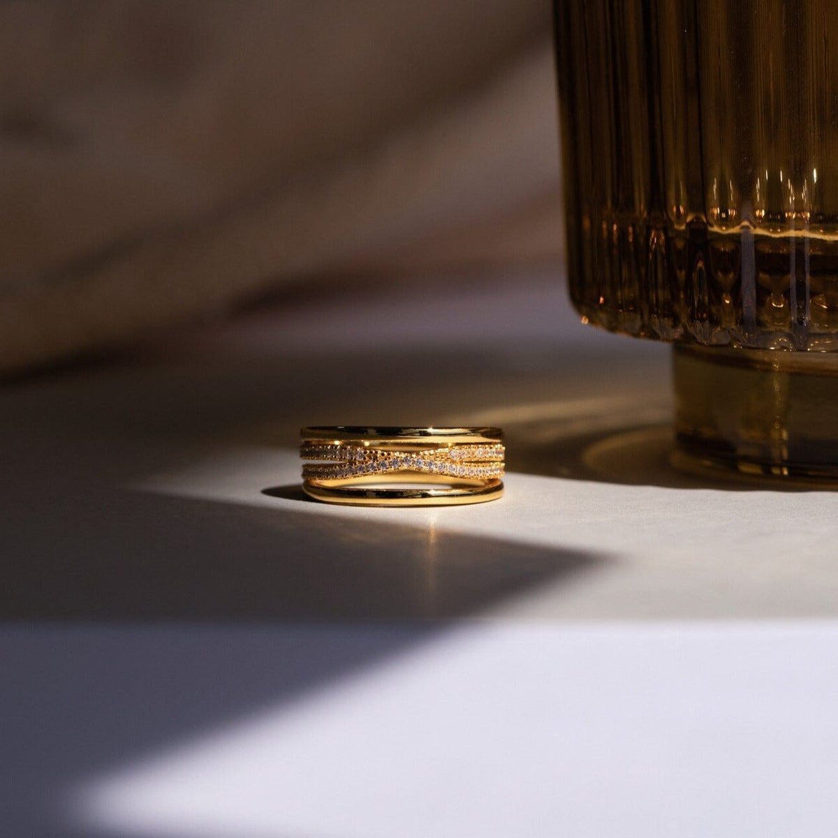 Amani pave twist ring