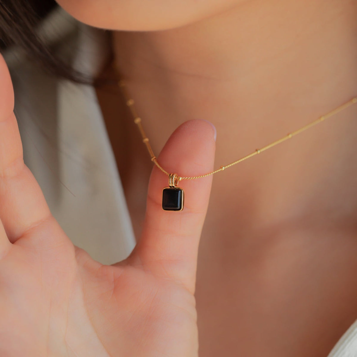 Waverly black necklace