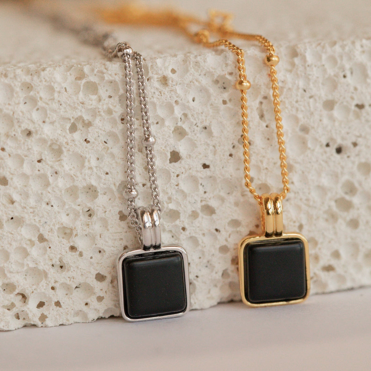 Waverly black necklace