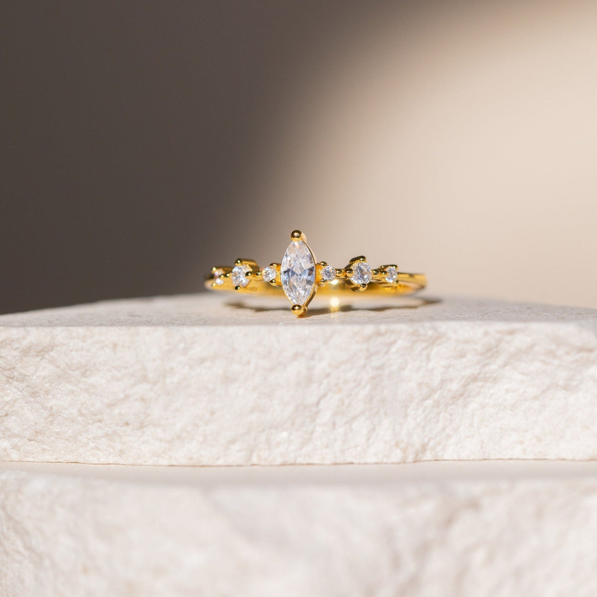 Harlow diamond ring