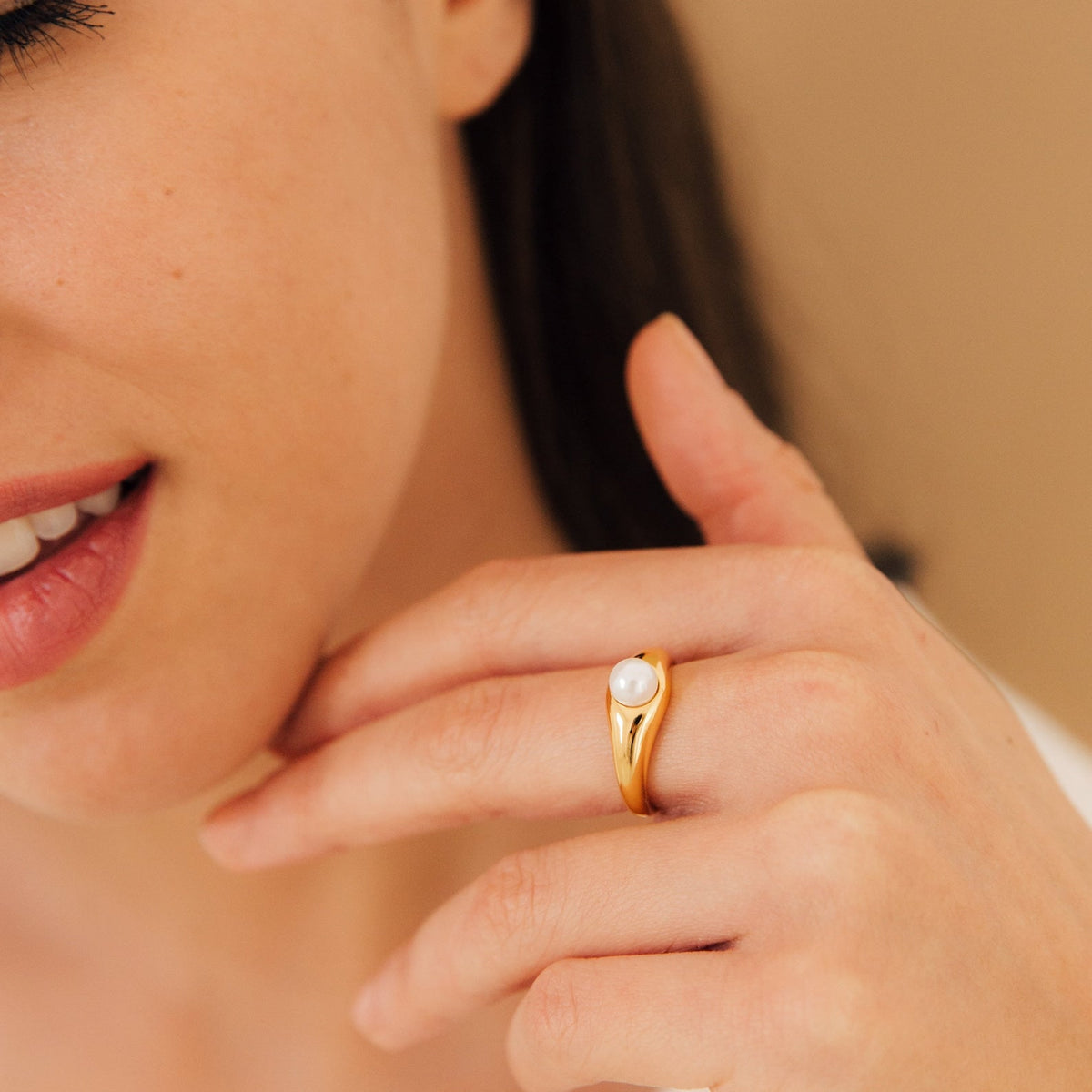 Penelope pearl signet ring