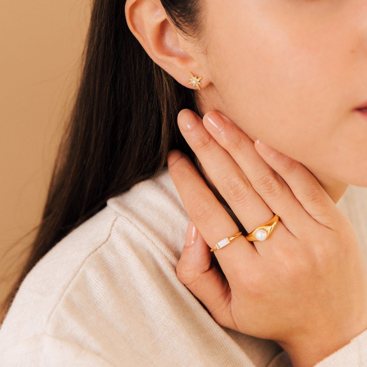 Penelope pearl signet ring