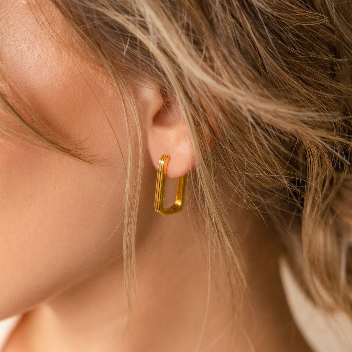 Large ribbed link hoops 5
