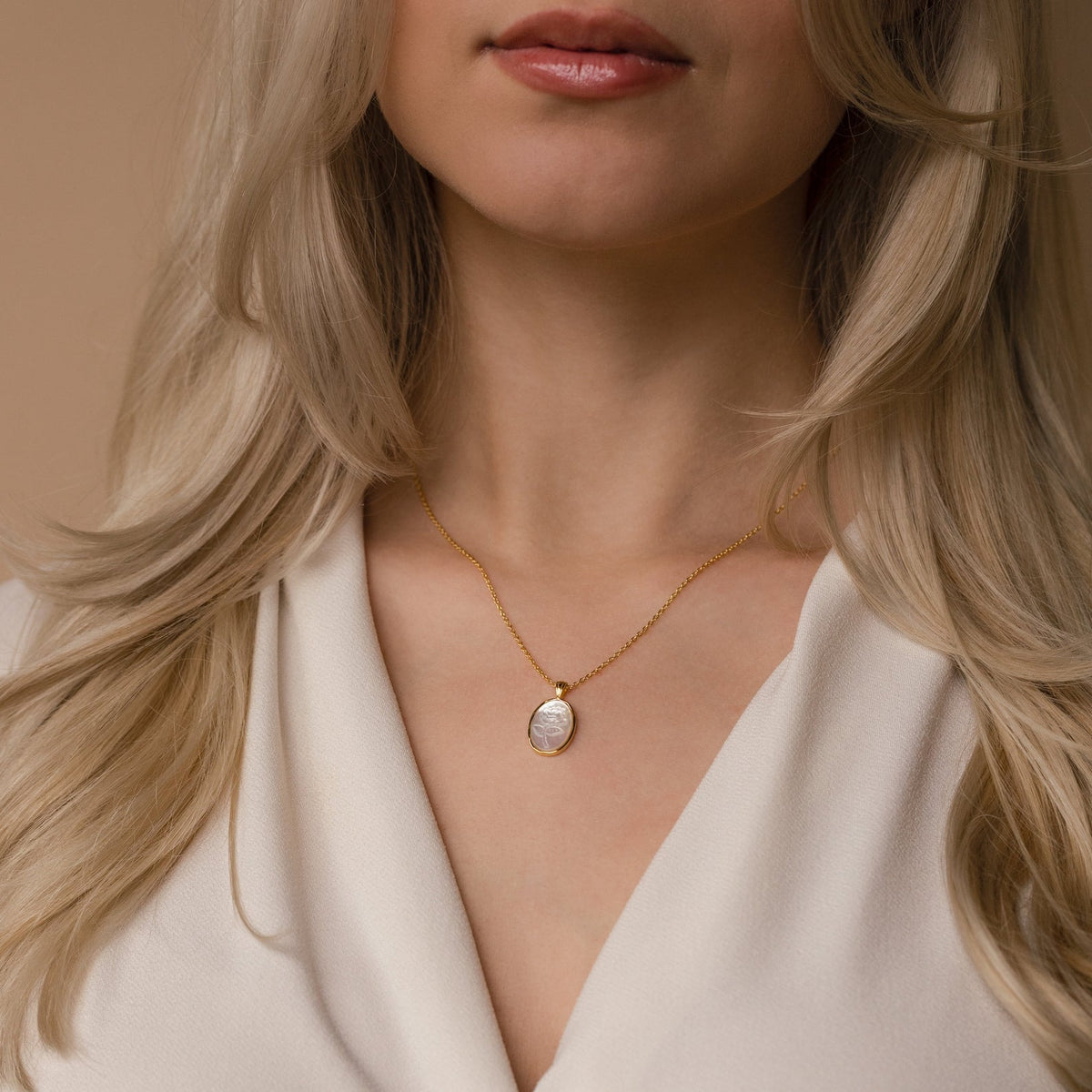 Vintage rose necklace
