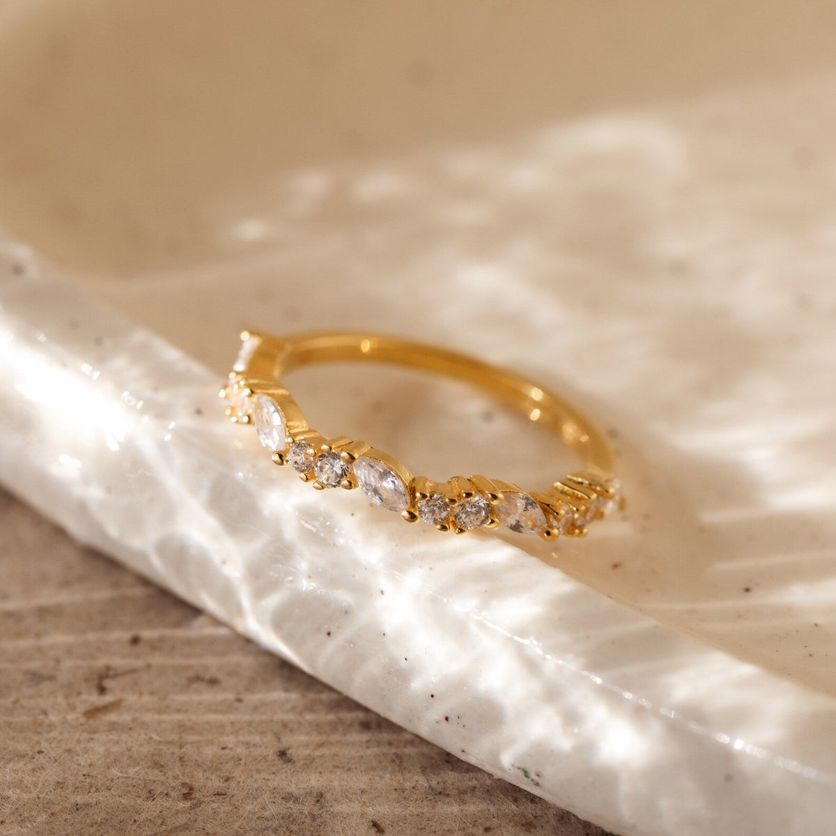 Verity diamond ring