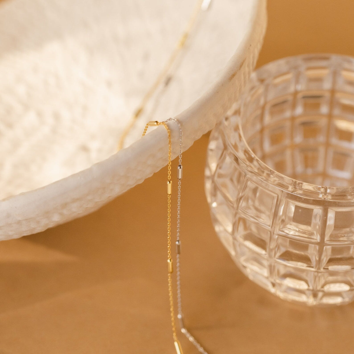Bar station necklace