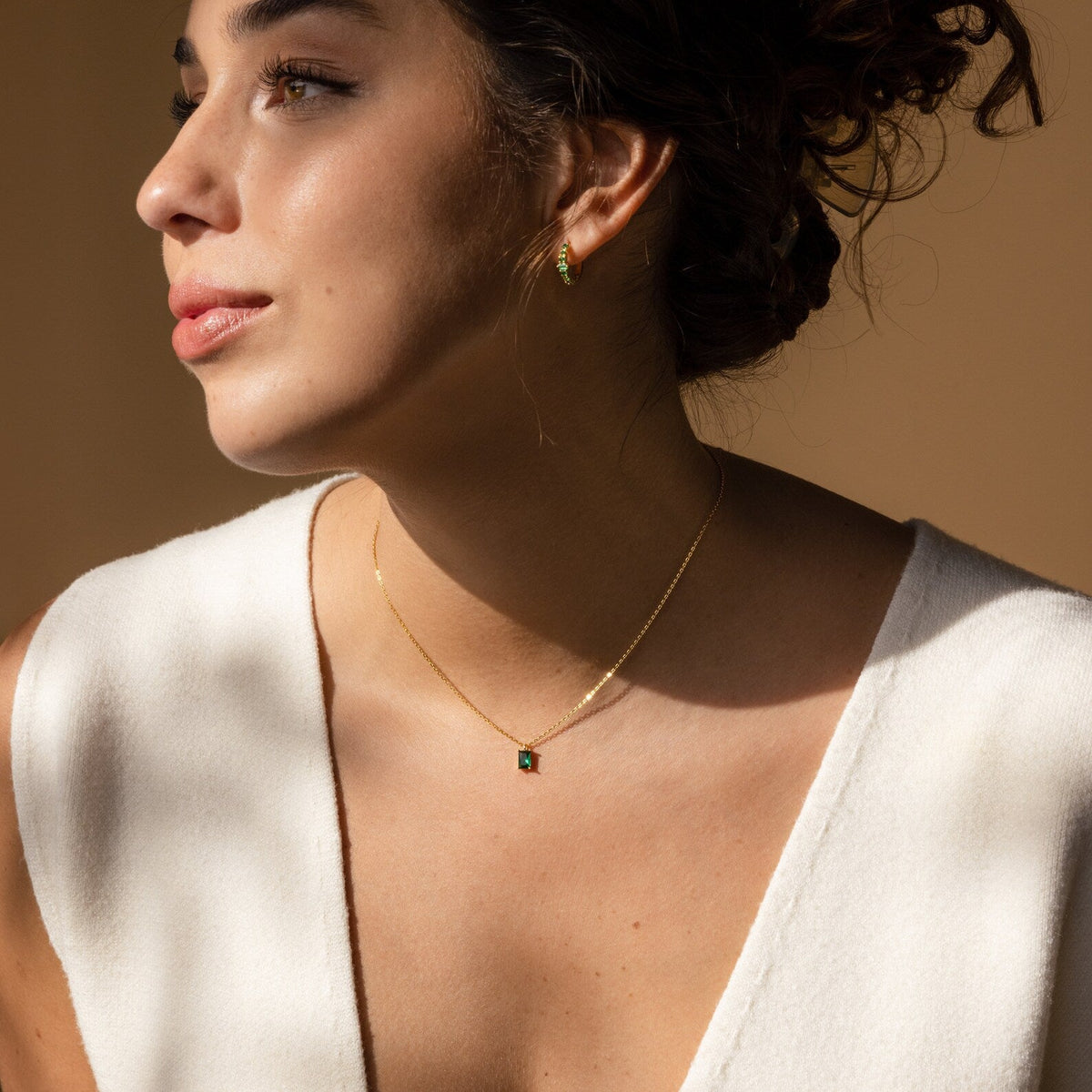 Maia emerald necklace