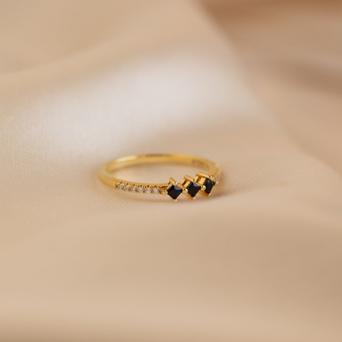 Helena black diamond ring