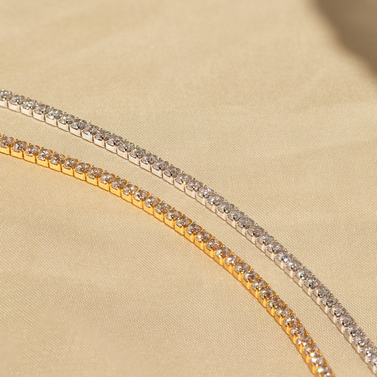Classic diamond tennis bracelet