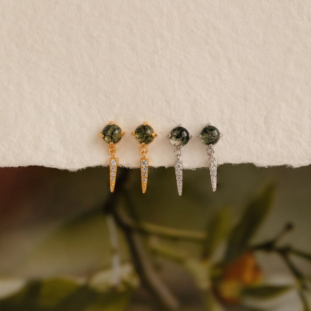 Agate diamond drop earrings