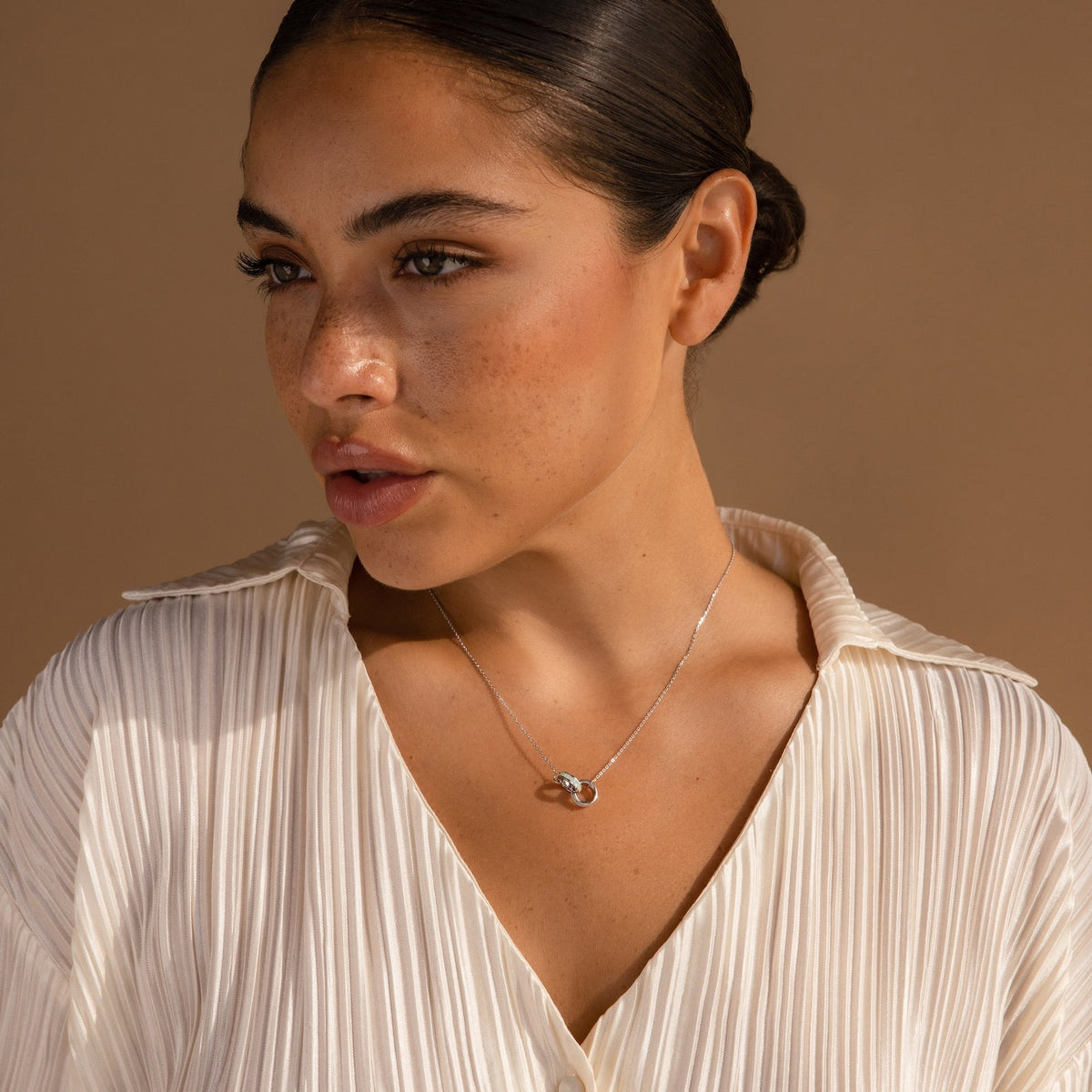 Interlocking opal inlay necklace