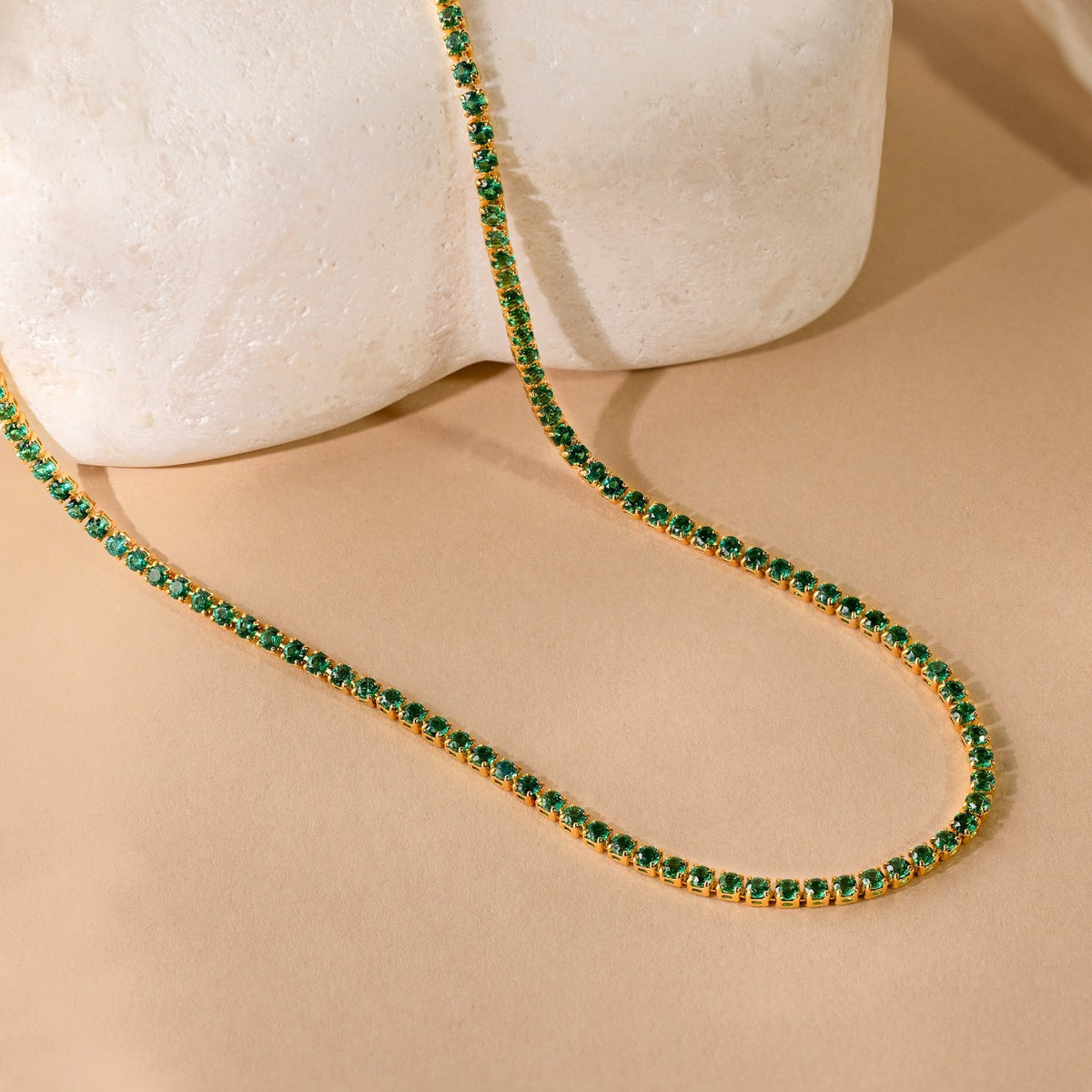 Emerald tennis choker necklace