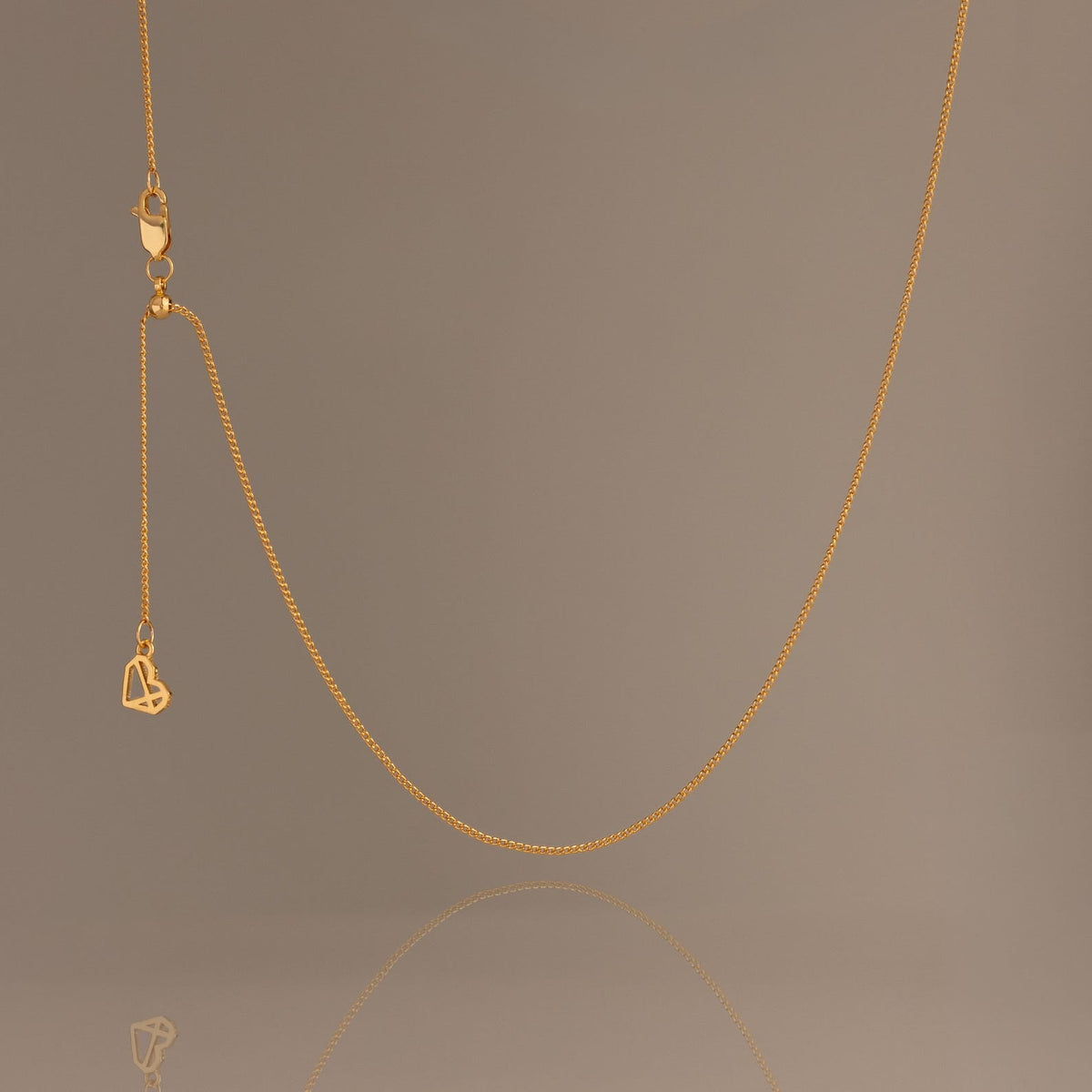 Adjustable chain necklace