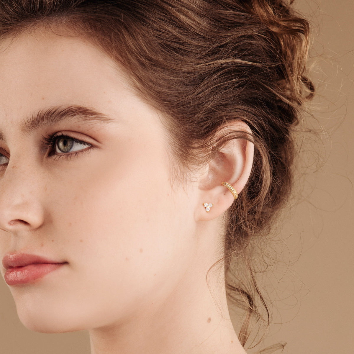 Lily studs