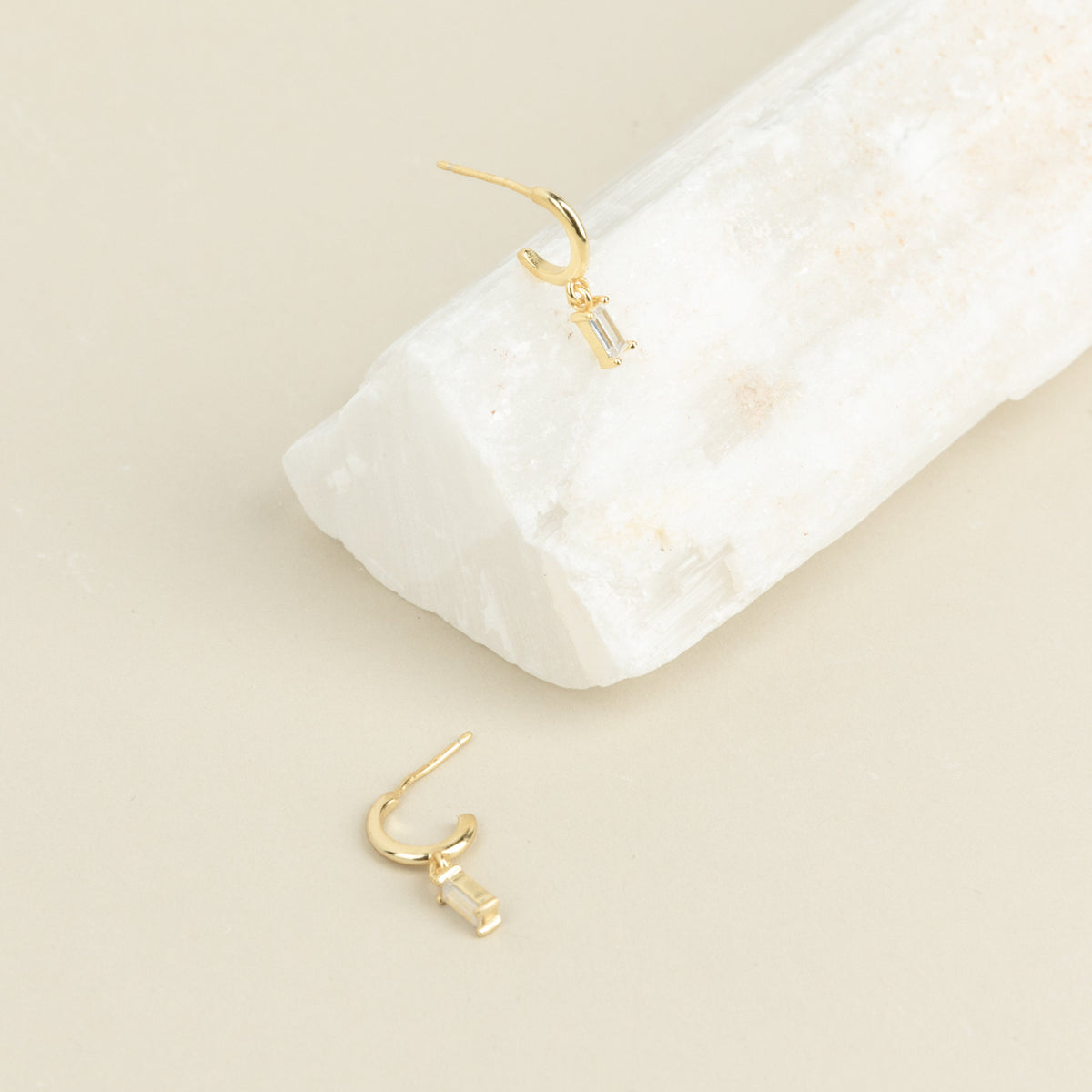 Lys baguette hoops
