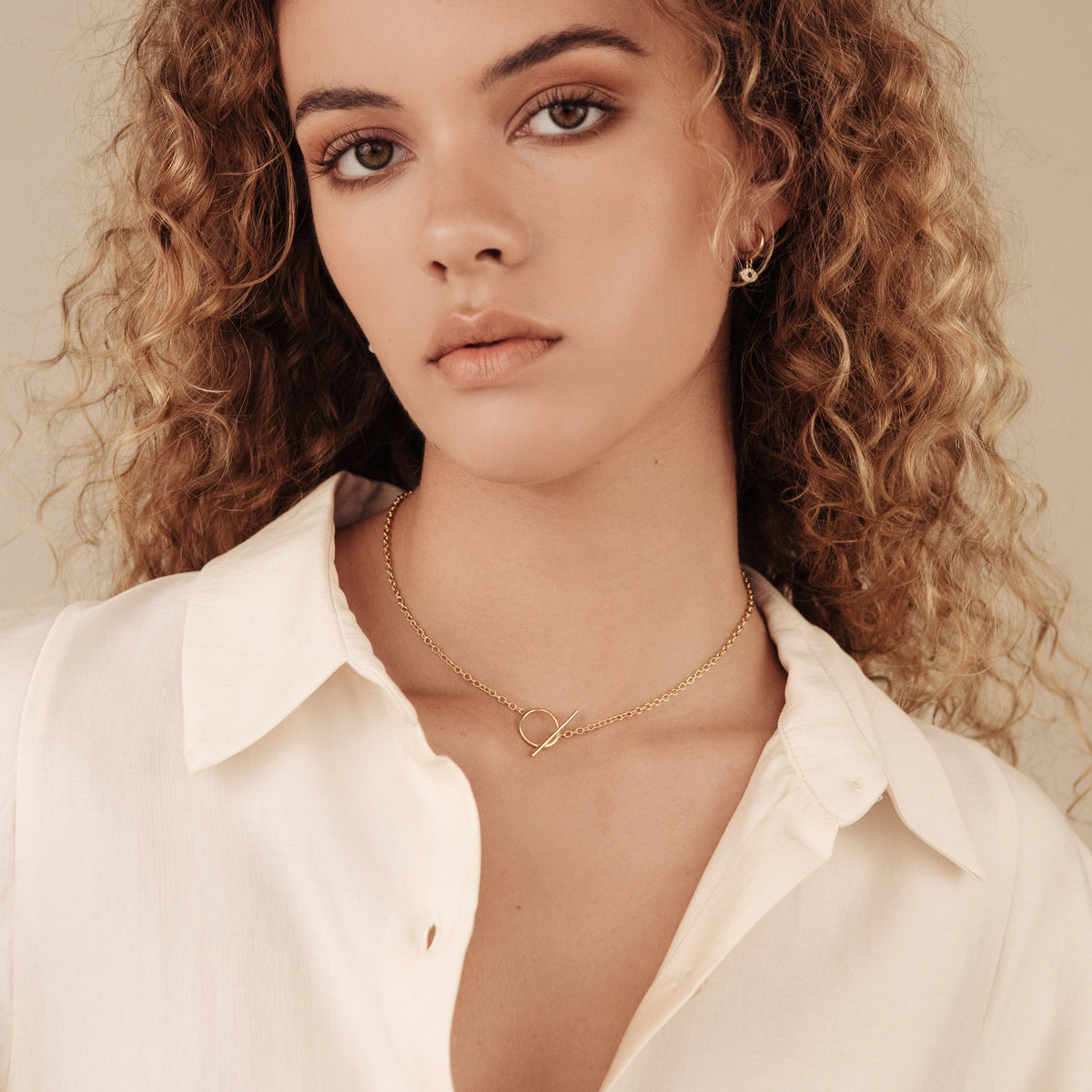 Skyy toggle necklace