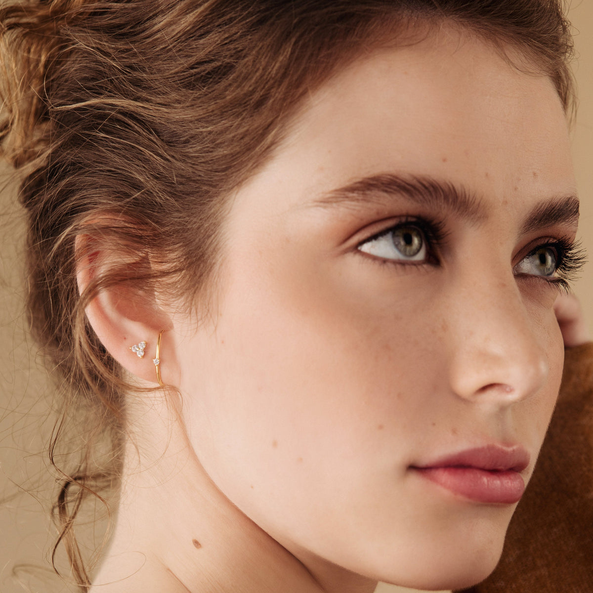 Lily studs