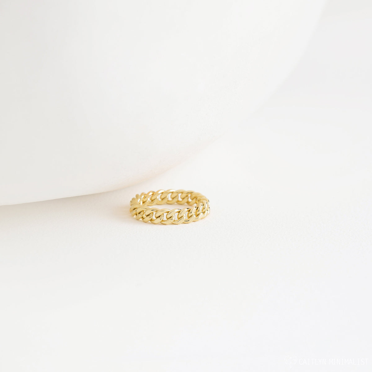 Curb chain ring