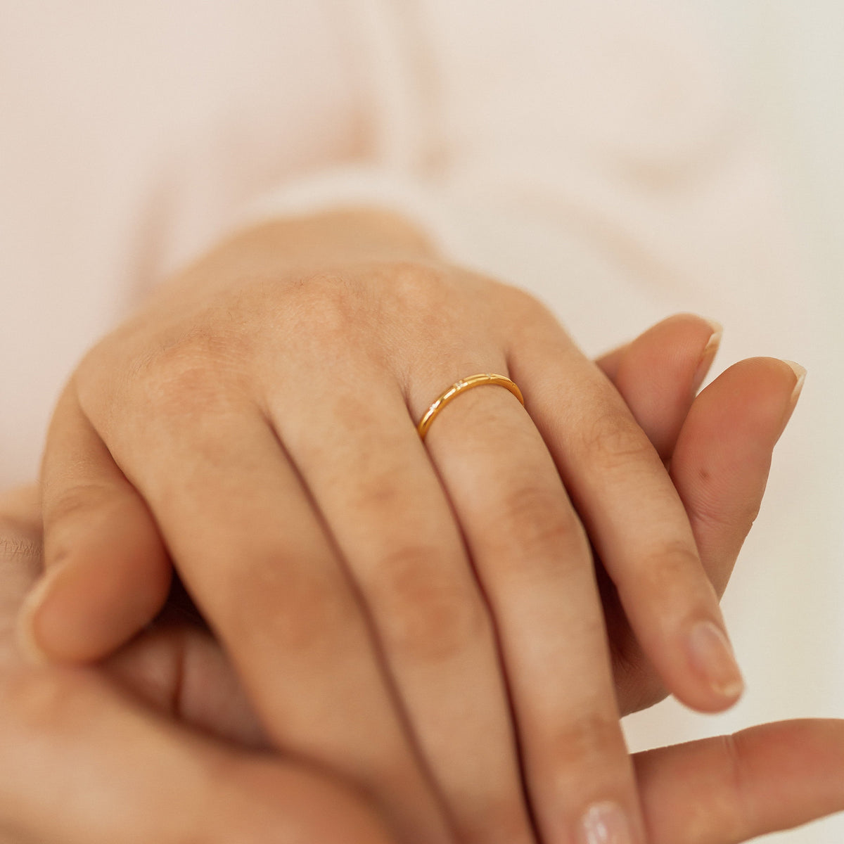 Sprinkle diamond ring