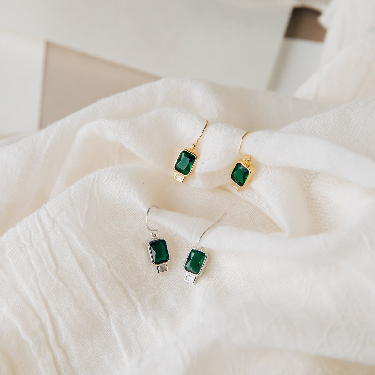 Emerald drop earrings