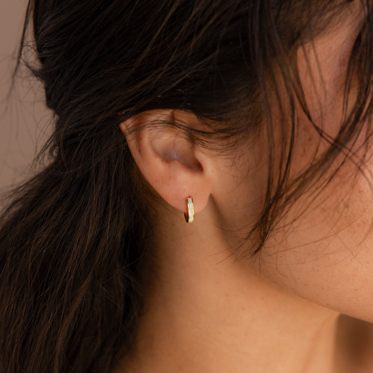 White opal inlay huggies