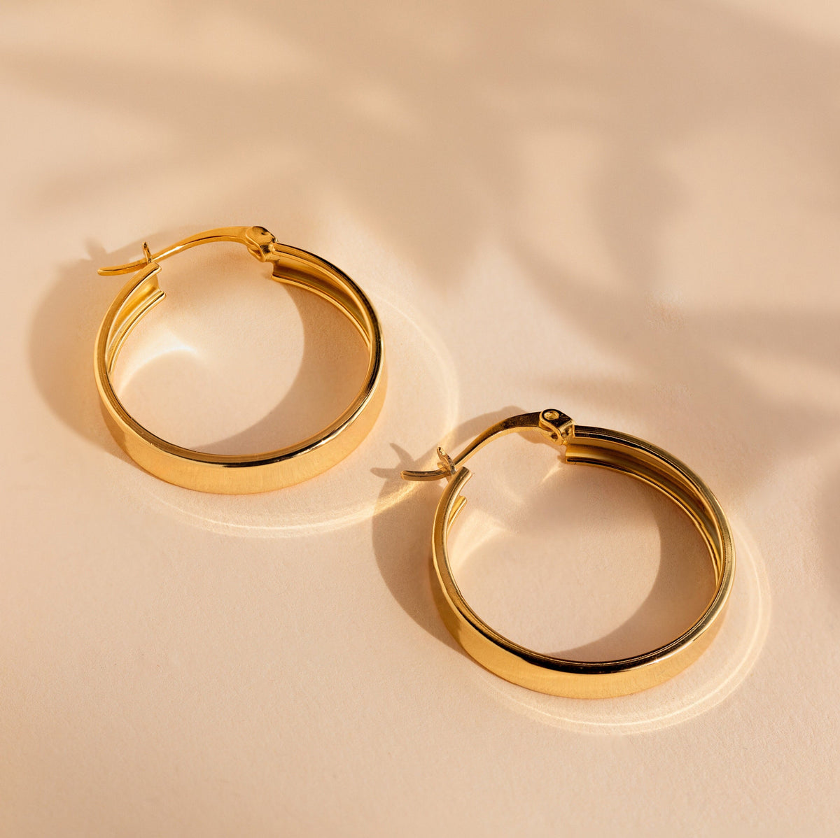 Thick hoops 1