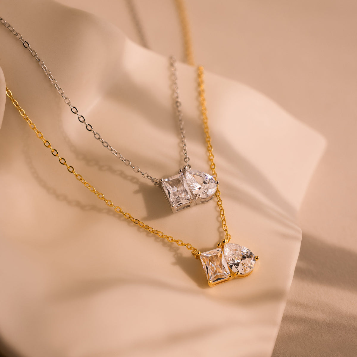 Toi et moi diamond necklace
