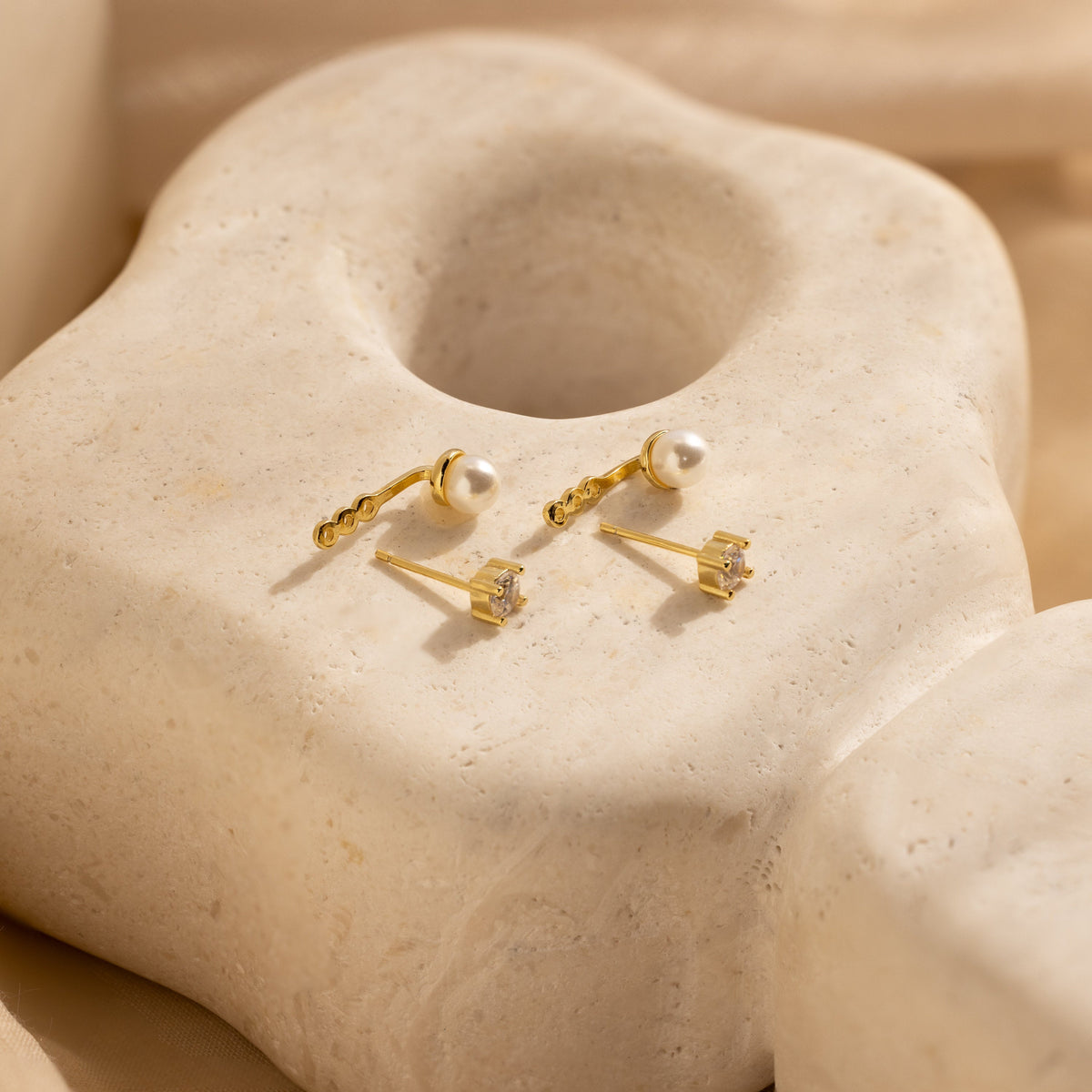 Diamond pearl ear jackets