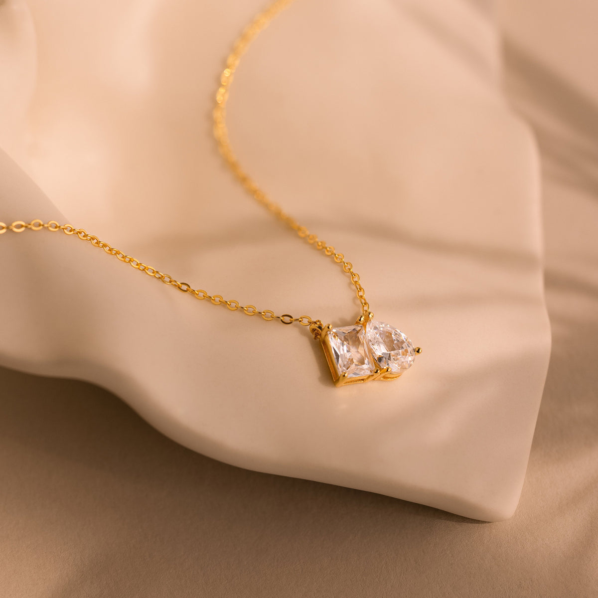 Toi et moi diamond necklace