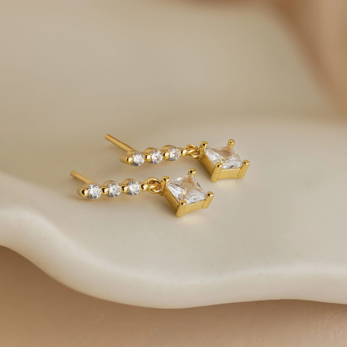 Princess diamond drop studs 1