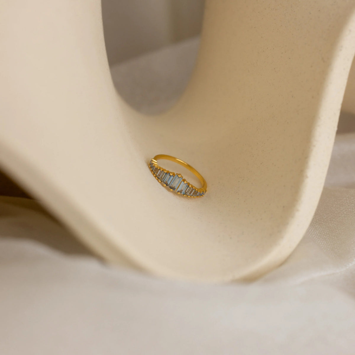 Art deco aquamarine ring