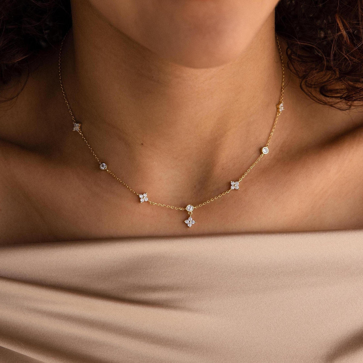Ivy diamond station necklace