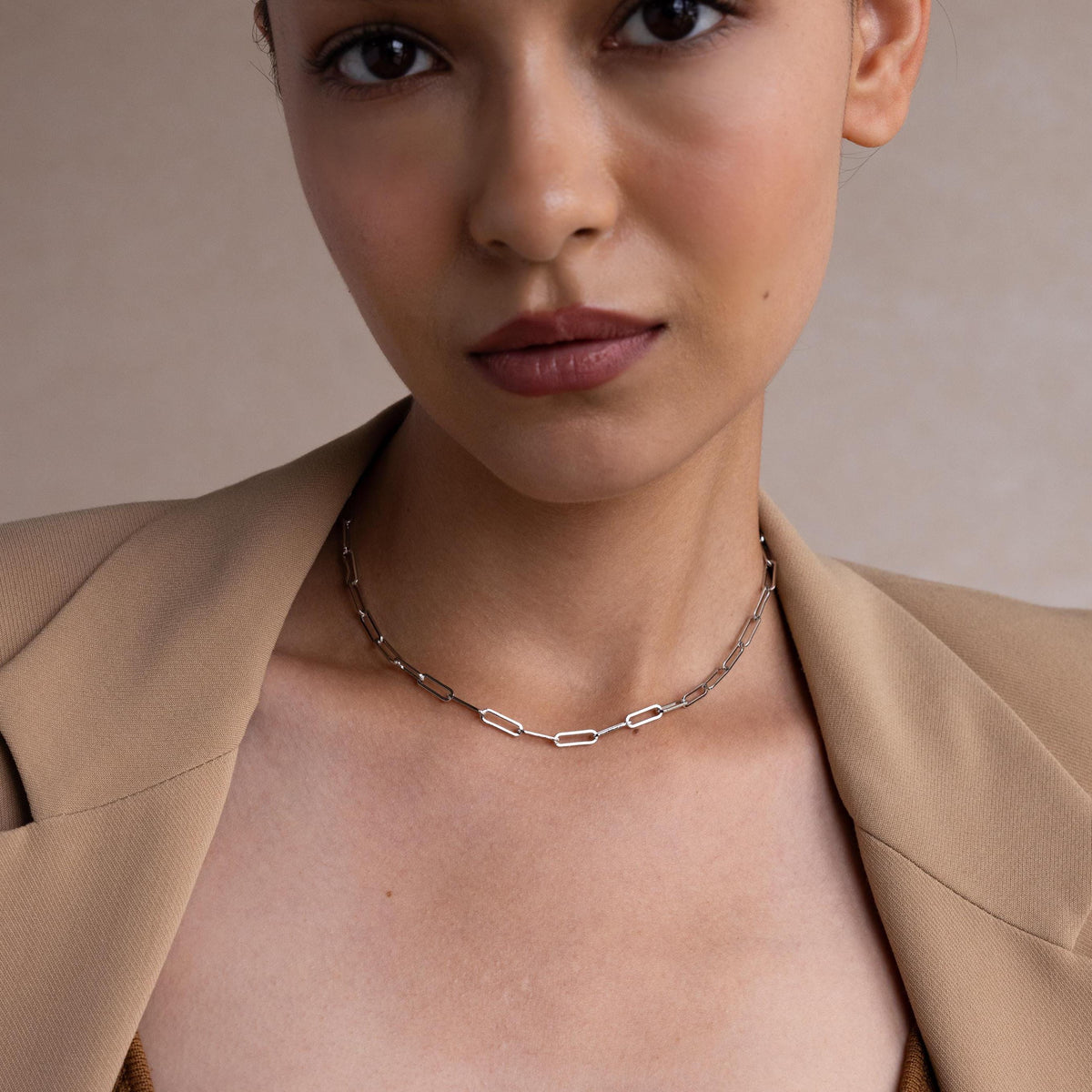 Bold paperclip chain necklace