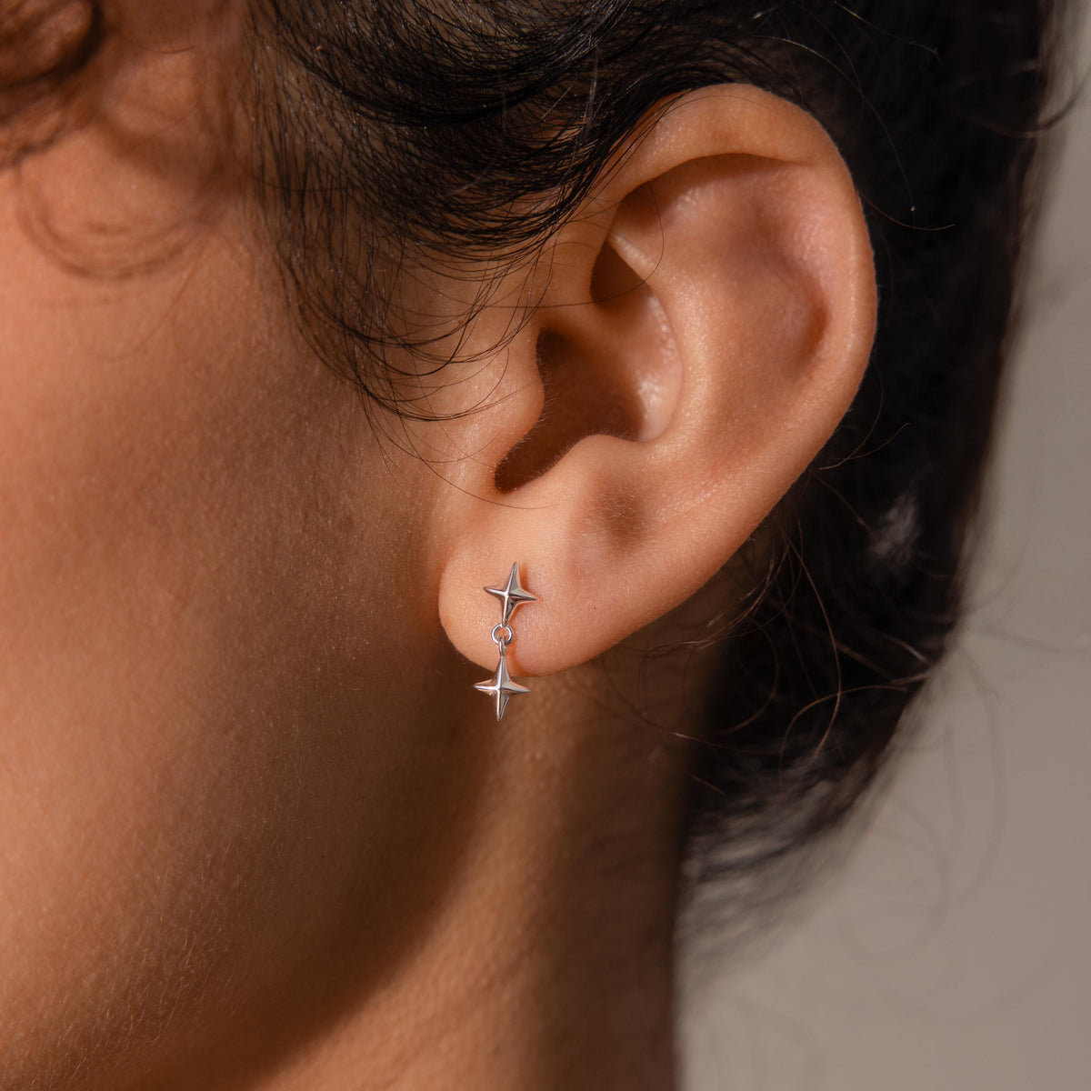 Star drop flat back studs