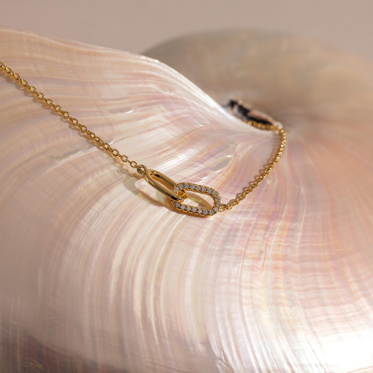 Pave Linked Pendant Bracelet