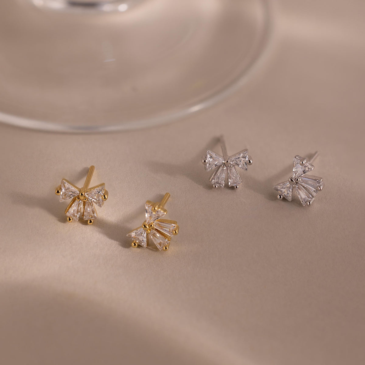 Diamond bow studs 3