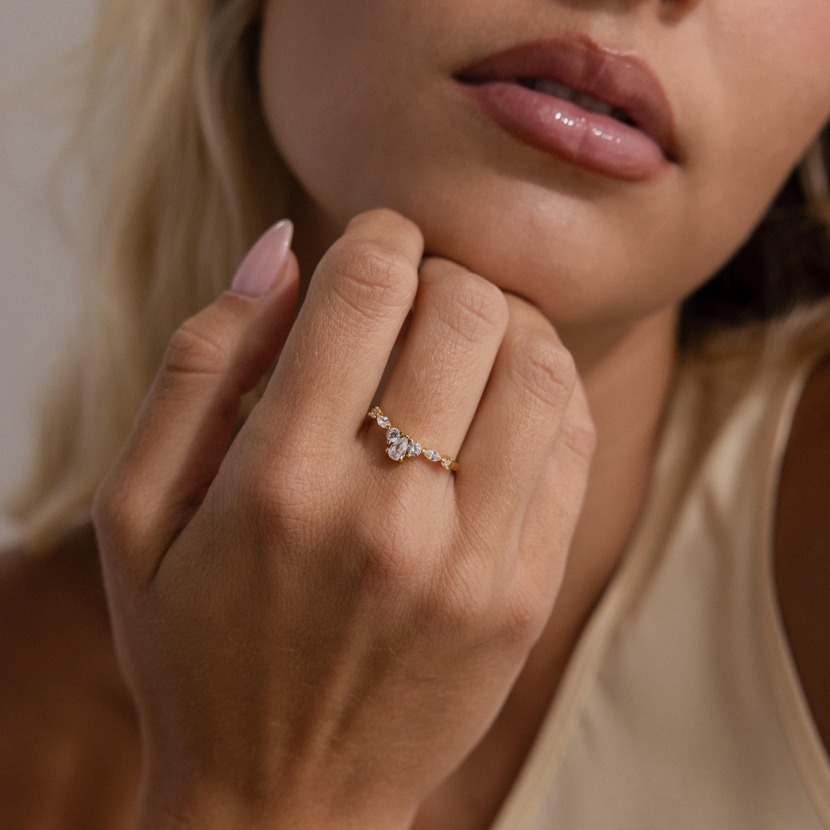 Pear diamond curve ring