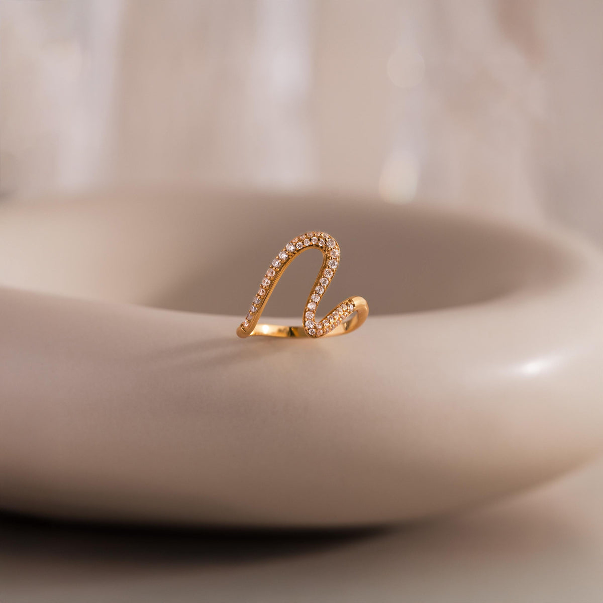Pave wave ring