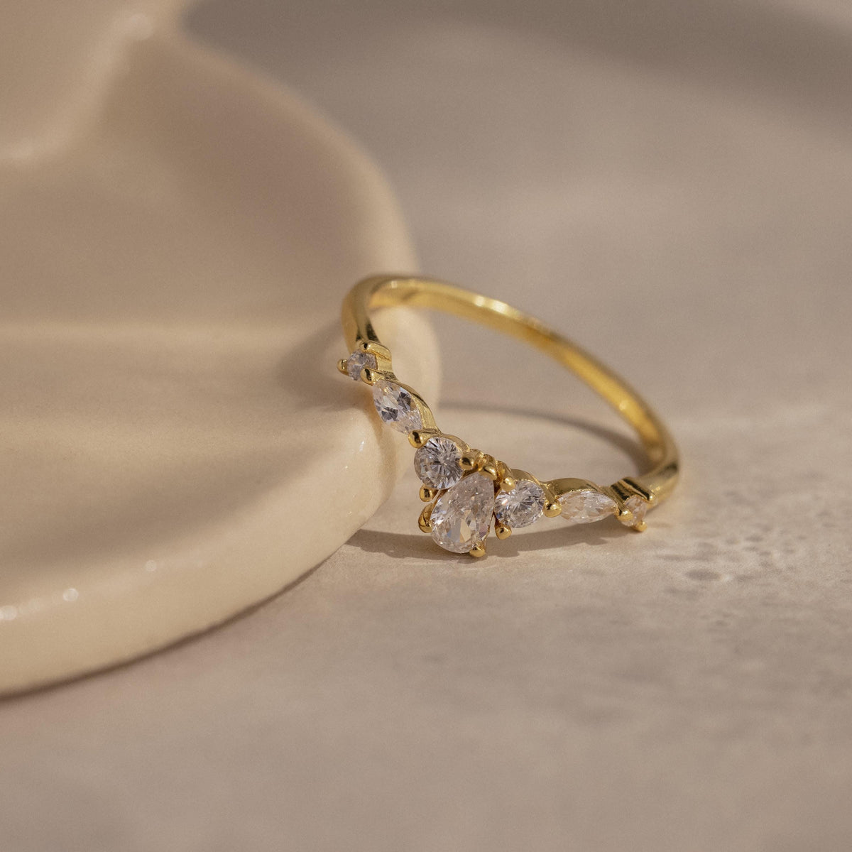 Pear diamond curve ring