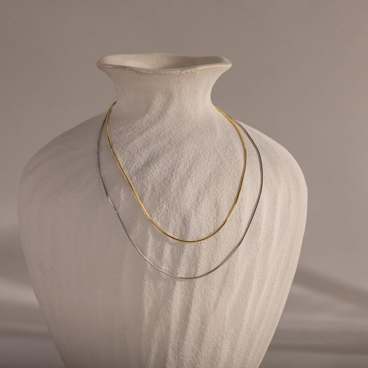 Dainty herringbone necklace