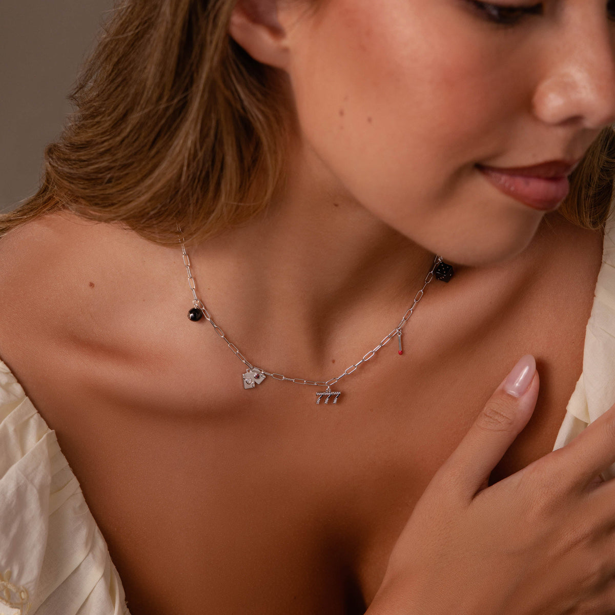 House of luck necklace
