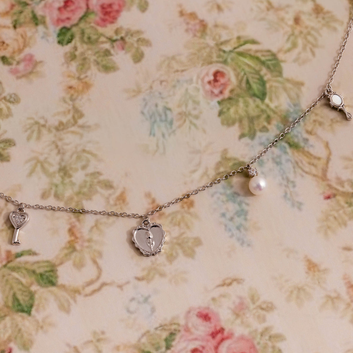 Romantic coquette necklace