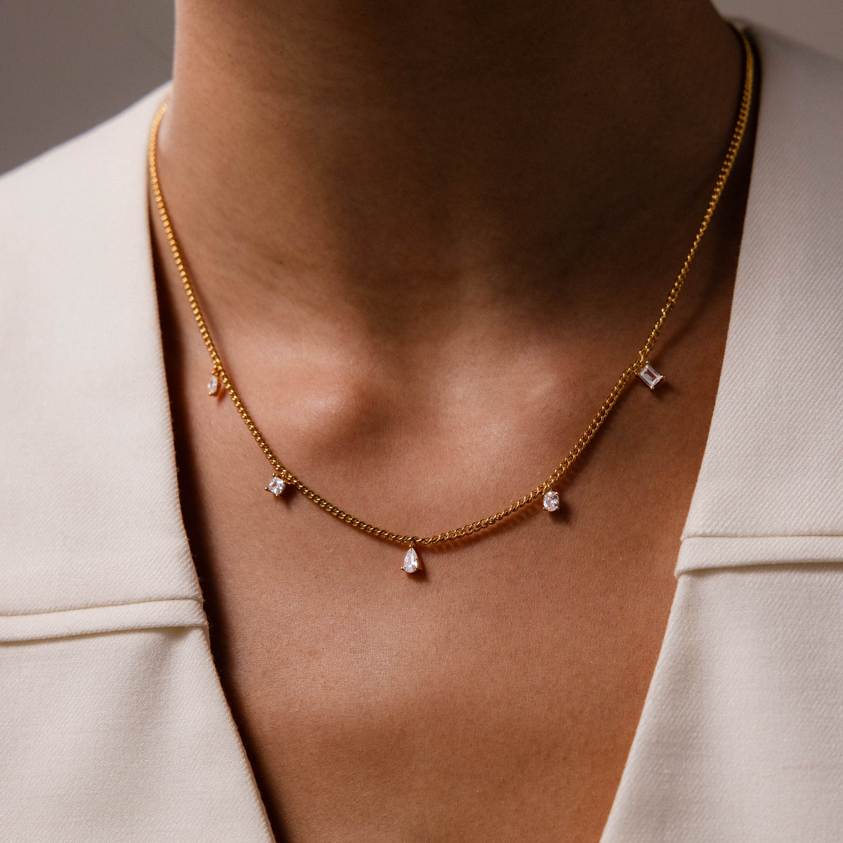 Diamond station curb necklace
