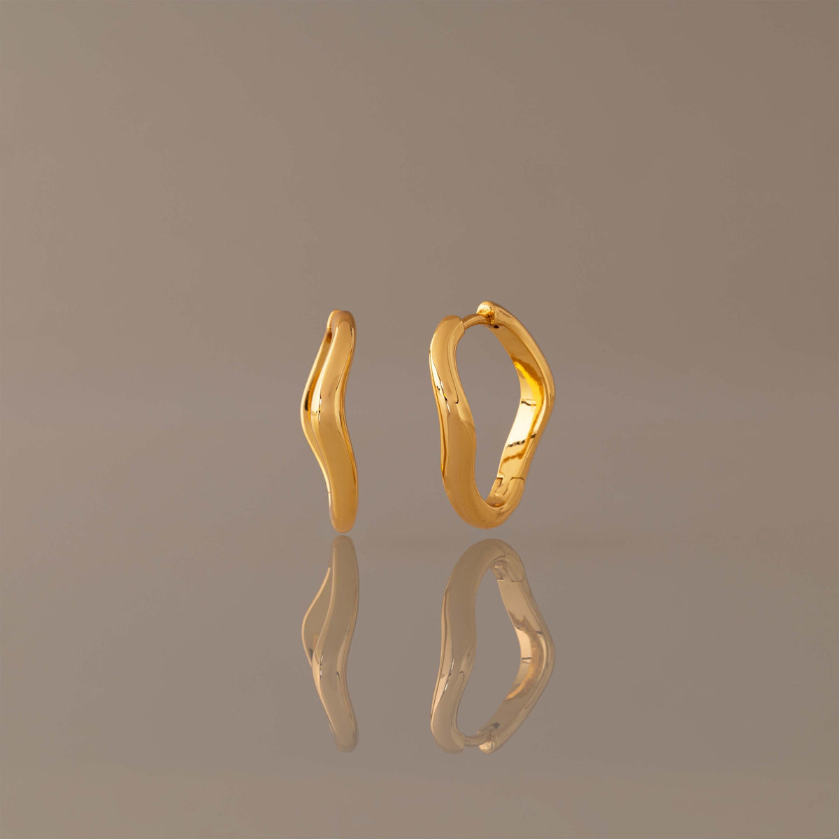 Organic wave earrings 1